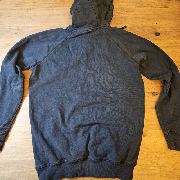 Gymshark Crest Men's Black Hoodie Sweatshirt Size XS Logo Athleisure Long Sleeve - Picture 8 of 8